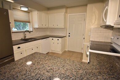 143 Red River Rd, Bay City, TX 77414 - photo 6