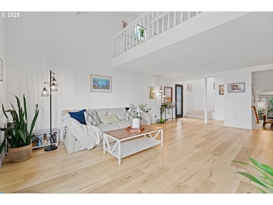 6535 SW Canyon Ct, Portland, OR 97225 - photo 2