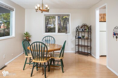 2901 E Marianns Pl Wasilla AK-large-030-