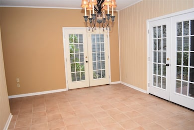 2011 Marguerite St, Bay City, TX 77414 - photo 5