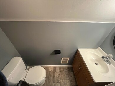 4032 Ural Ave, Columbus, OH 43213 - photo 6