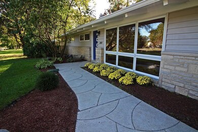 3169 Fishinger Road (20)