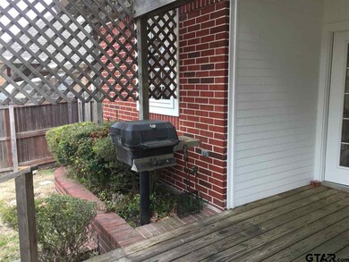 702 702 Shiloh Ridge St, Tyler, TX 75703 - photo 3