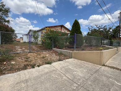 147 Wainwright St, San Antonio, TX 78211 - photo 6