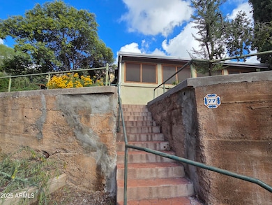 77 Shearer Ave, Bisbee, AZ 85603 - photo 3