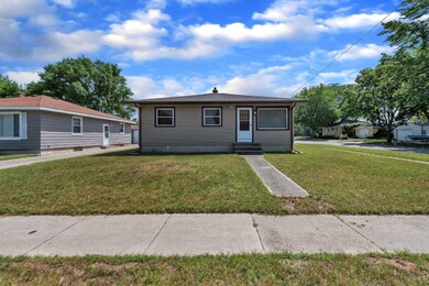 3-Exteriors Only- 3456 Flamingo Av