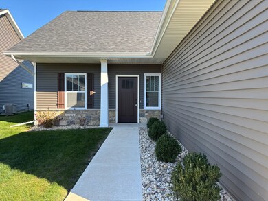 625 Anjali Ct unit L, Sycamore, IL 60178 - photo 2