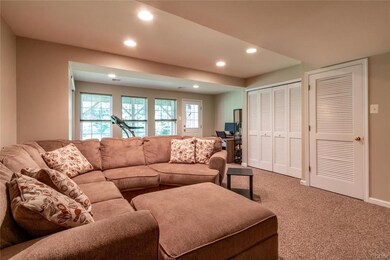 4548 Jasmine Dr, Center Valley, PA 18034 - photo 3