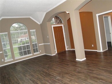 6913 Riverchase Trail, Denton, TX 76210 - photo 5