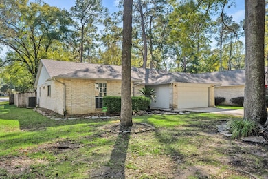 3738 Clear Falls Dr, Kingwood, TX 77339 - photo 3