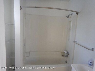 1616 Davis Ave, Lansing, MI 48910 - photo 7