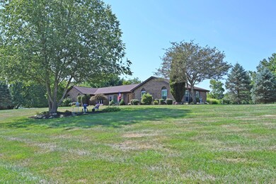 8205MeadowViewDr_3