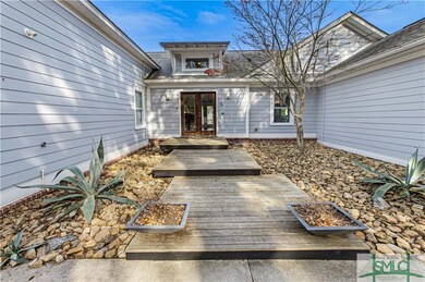 Inviting front entry