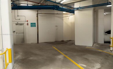 St Tropez Apartments unit 1-TH403, Sunny Isles Beach, FL 33160 - photo 3