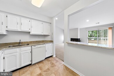 106 Heritage Blvd unit 11, Princeton, NJ 08540 - photo 5