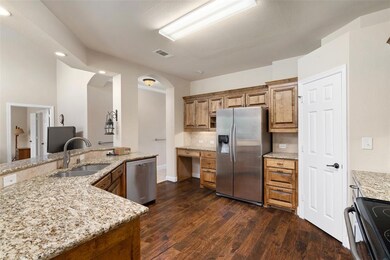 Office nook in the kitchen can be utilized for bil
