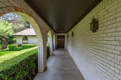 729 Ridgecrest Cir, Denton, TX 76205 - photo 3