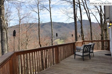 280 Isle of Skye, Banner Elk, NC 28604 - photo 2