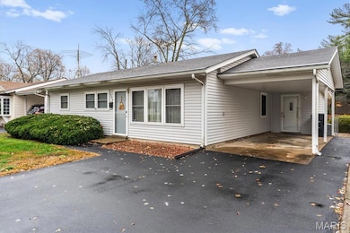 3906 Memorial Dr, Belleville, IL 62226 - photo 2