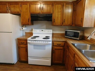 1066 Charlene St S, Salem, OR 97306 - photo 5