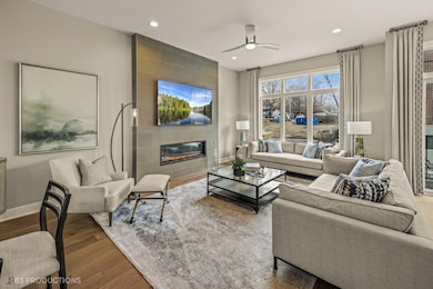 107 Valparaiso St, Valparaiso, IN 46383 - photo 4