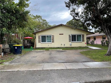 243 SW 7th St, Dania, FL 33004 - photo 3