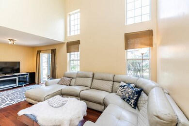 1974 Town Dr, Naperville, IL 60565 - photo 5