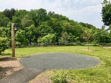 98 Deerfield St unit 98, Greenfield, MA 01301 - photo 4