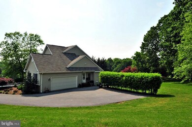 4375 Capital Dr, Sykesville, MD 21784 - photo 4