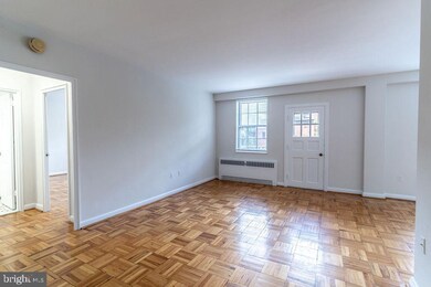 310 Ridgemede Rd unit 405, Baltimore, MD 21210 - photo 6