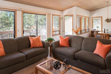 57671 Poplar Loop, Sunriver, OR 97707 - photo 3