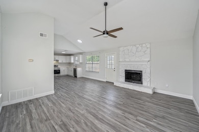 11-web-or-mls-2129-hillary-ln