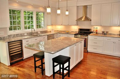 10605 Saint Paul St, Kensington, MD 20895 - photo 6