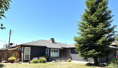 2855 Shasta St, Redding, CA 96001 - photo 5