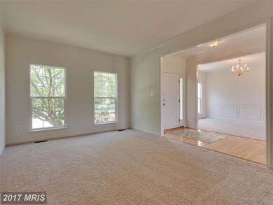 10403 Hudson Crest Dr, Manassas, VA 20112 - photo 4
