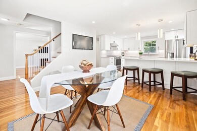 9 Autumn St, West Roxbury, MA 02132 - photo 3