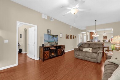 9440 Myrtle Creek Ln unit 1003, Orlando, FL 32832 - photo 3