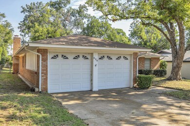 620 Oak Dr, Hurst, TX 76053 - photo 3