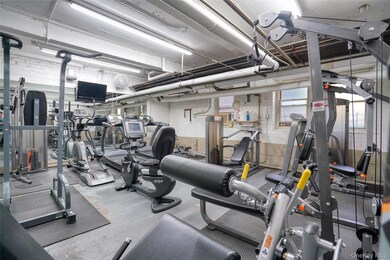 The Nathan Hale unit 1j, Forest Hills, NY 11375 - photo 7