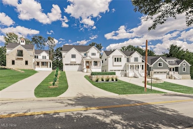 207 S Main St, Chagrin Falls, OH 44022 - photo 3