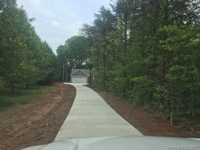 834 Whites Farm Rd, Statesville, NC 28625 - photo 4