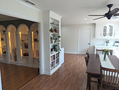 1105 1105 S Azalea Dr, Tyler, TX 75701 - photo 5