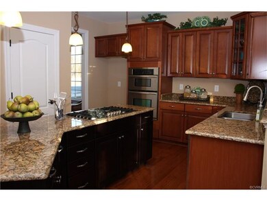 Kitchen with large island- gas cooktop and double 
