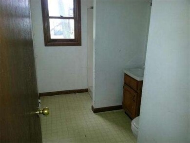 798 Canterbury St, Roslindale, MA 02131 - photo 7