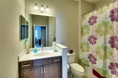 Spare bath with tub/shower combo