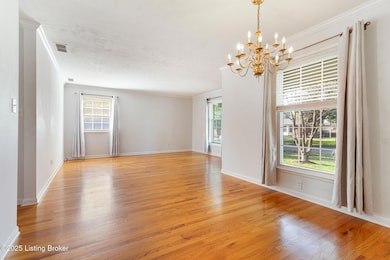 3026 Kaye Lawn Dr, Louisville, KY 40220 - photo 4