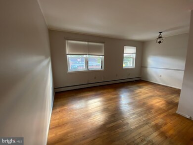 661 Dixon St, Allentown, PA 18103 - photo 6