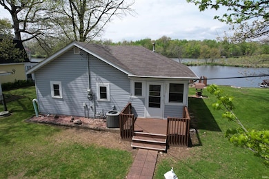 5053 E Robin Ct, Monticello, IN 47960 - photo 2