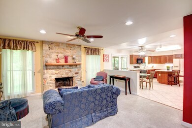 12412 Ivy Mill Rd, Reisterstown, MD 21136 - photo 2