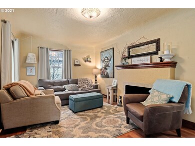 18510 Lower Midhill Dr, West Linn, OR 97068 - photo 7